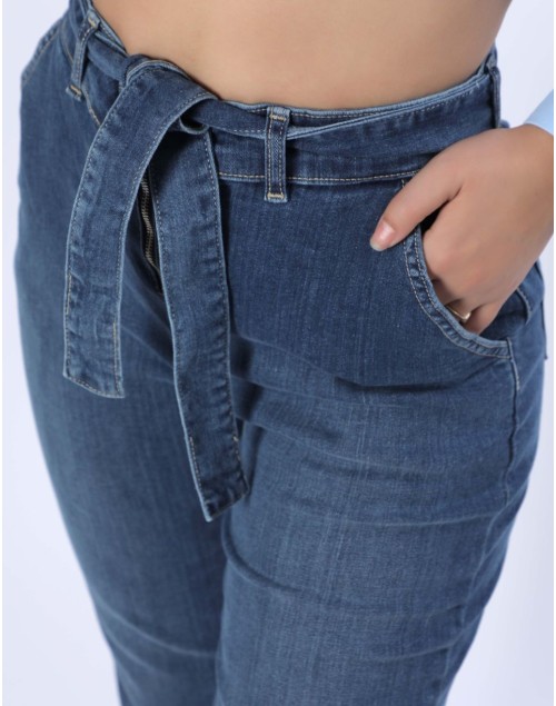 Jeans femme flare avec ceinture